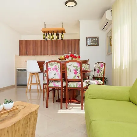 Apartmán Harmony - Free Parking